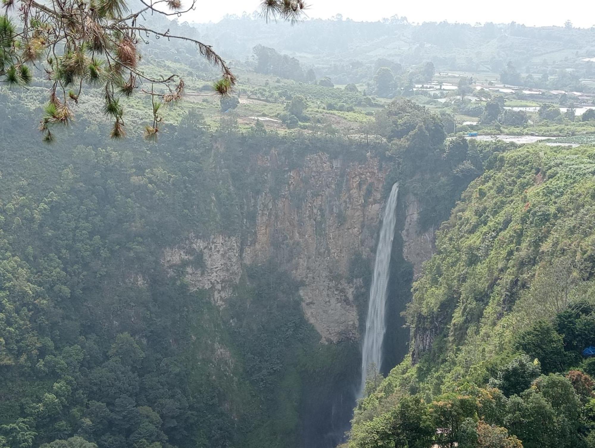 Vulkaan Homestay Берастаги Экстерьер фото